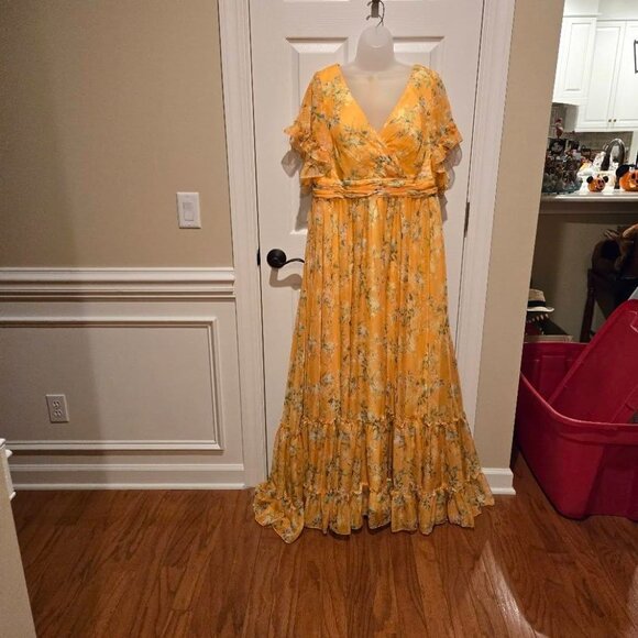 Mac Duggal Flounce Sleeve Floral Maxi Dress in Yellow Multi Size 14 - Picture 4 of 15
